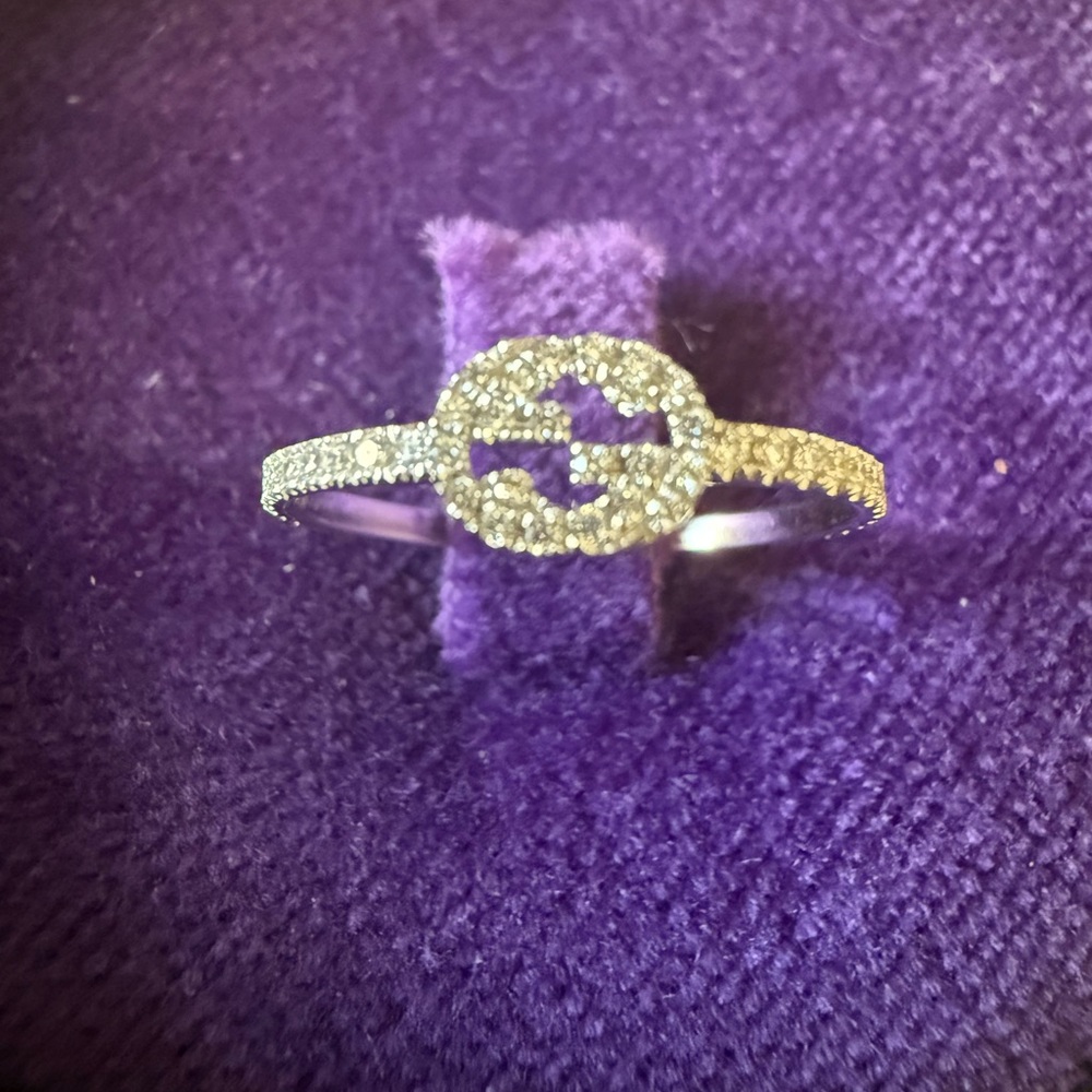 Gucci Interlocking G White Gold Ring Diamond Ring… - image 4
